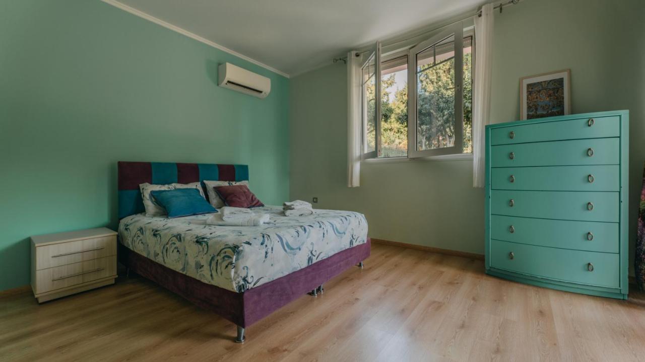 Crystal Villa Patras Exterior photo