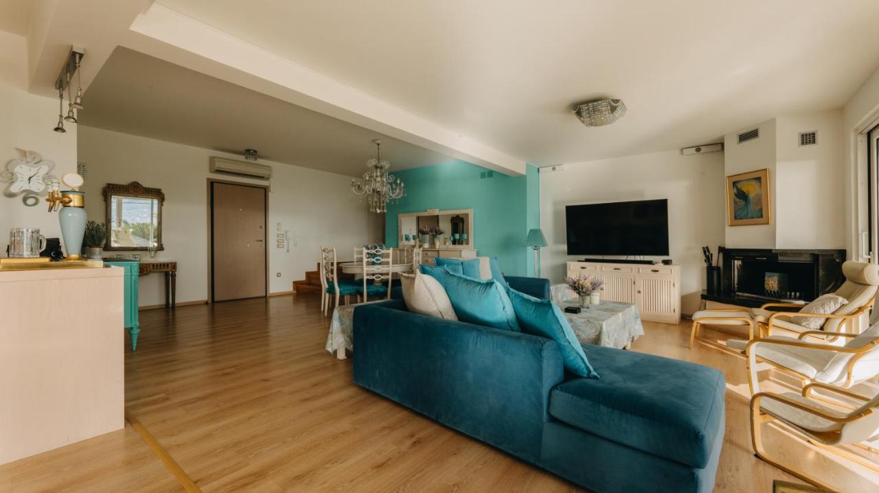 Crystal Villa Patras Exterior photo